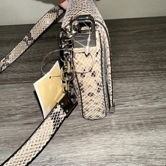 Michael Kors Julian Snake Print Leather‎ Dark Sand Shoulder Flap Brand New - Picture 3 of 7